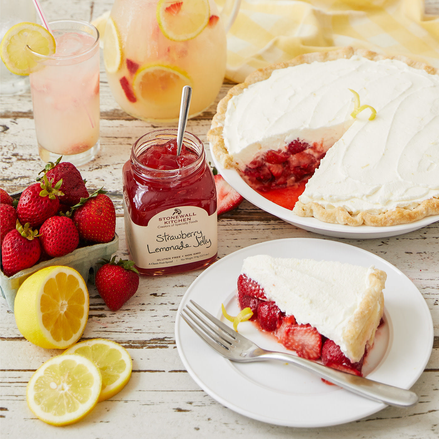 Fresh Strawberry Lemonade Pie