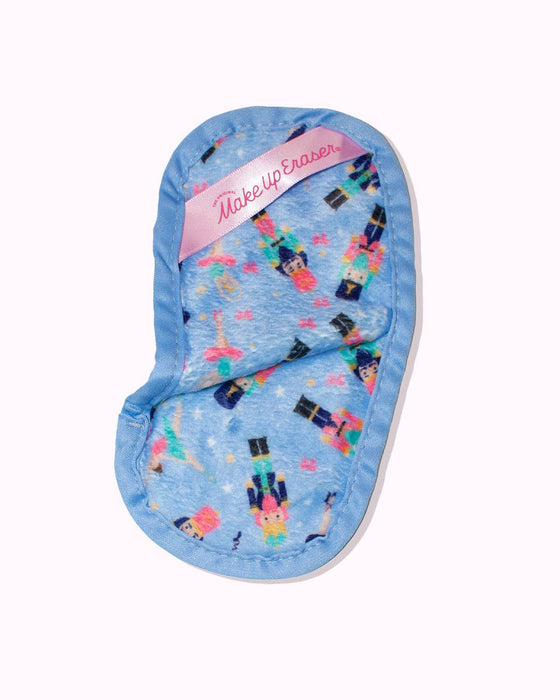 Makeup Eraser, Nutcracker