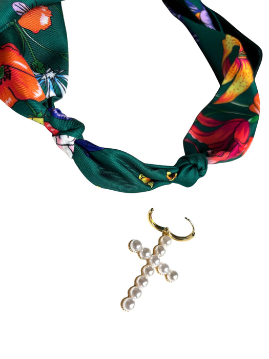 Charlotte scarf necklace