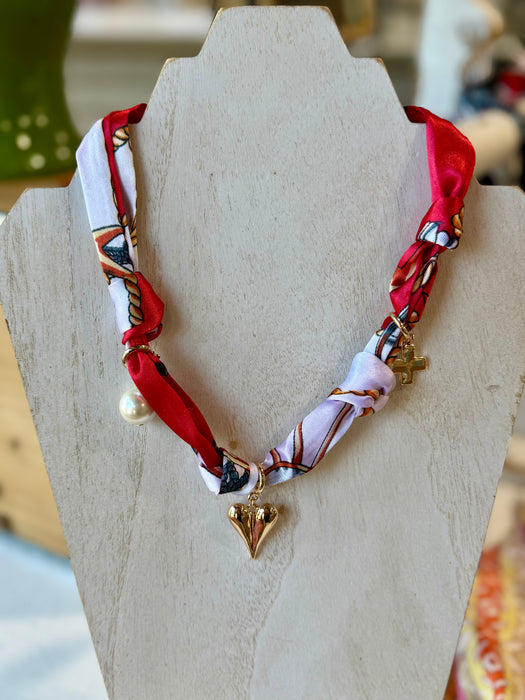 Necklace, Air Red