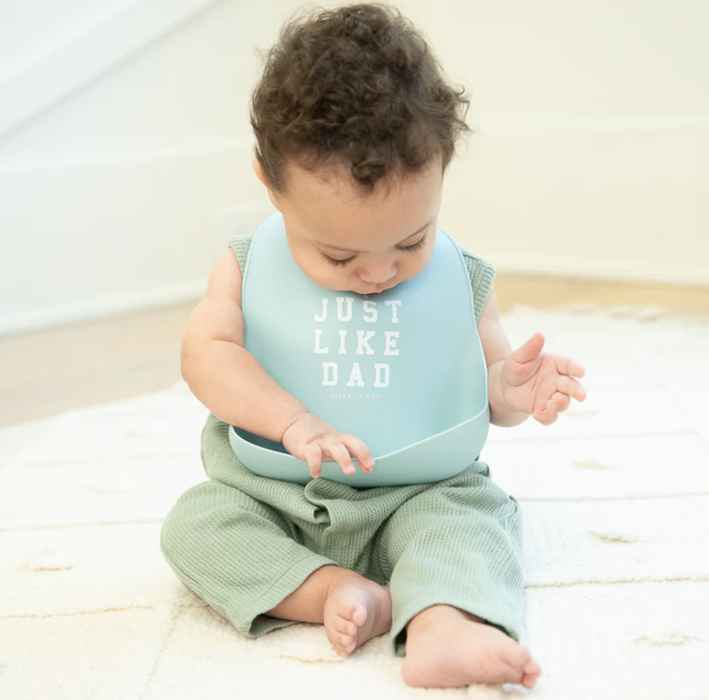 Wonder Bib, Just Like Dad, Fog
