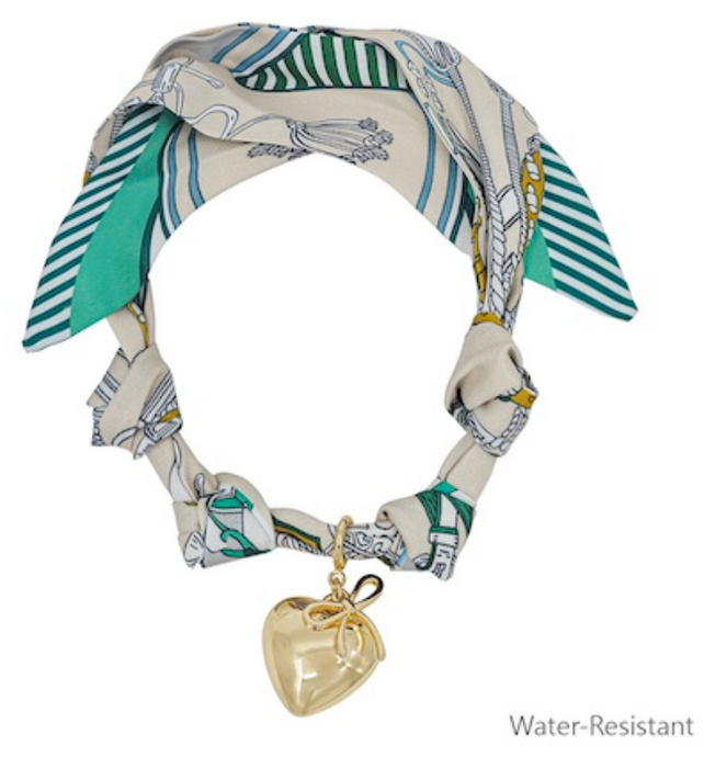 Necklace, Axe Cream