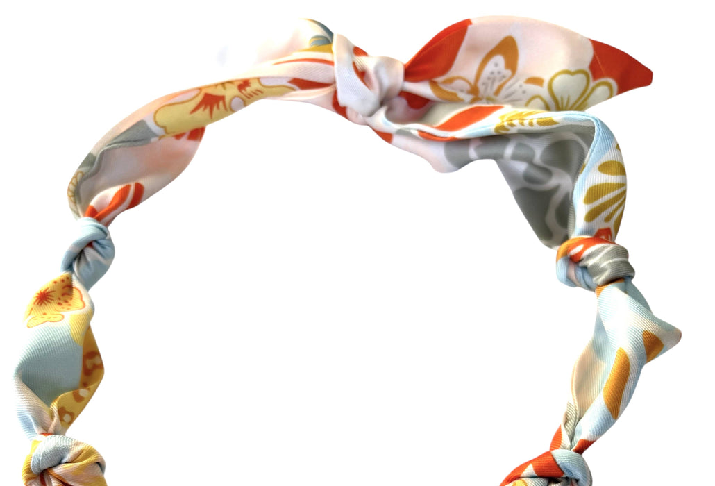 Tahiti scarf necklace: Puffy heart