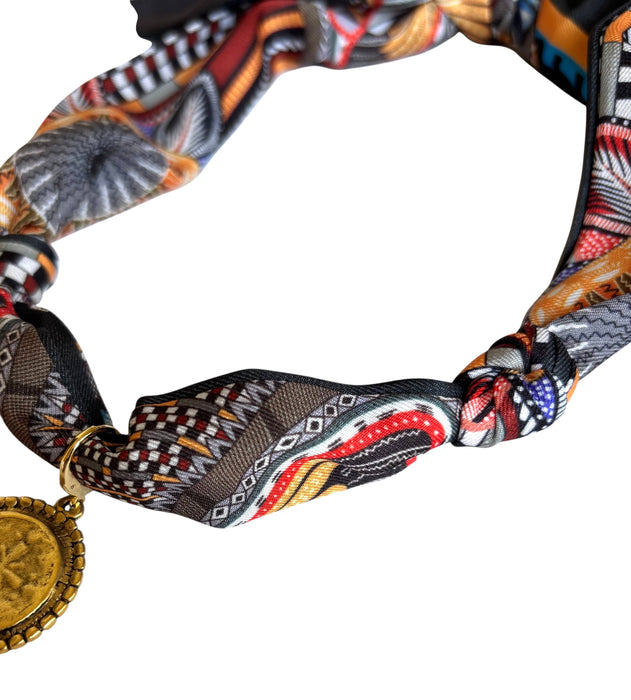 Spice scarf necklace