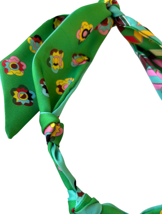 Flower Child scarf necklace, Groovy green w/Maltese Cross