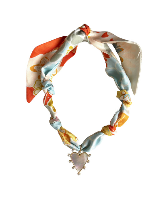 Tahiti scarf necklace: Puffy heart