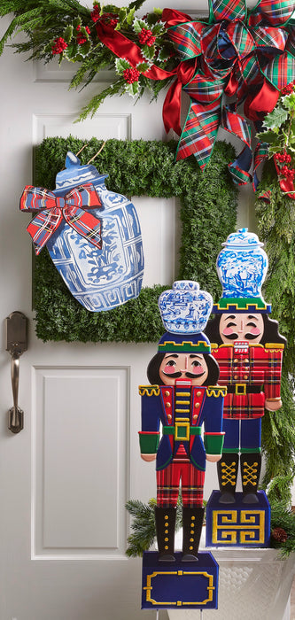 Noble Nutcracker Yard Stake