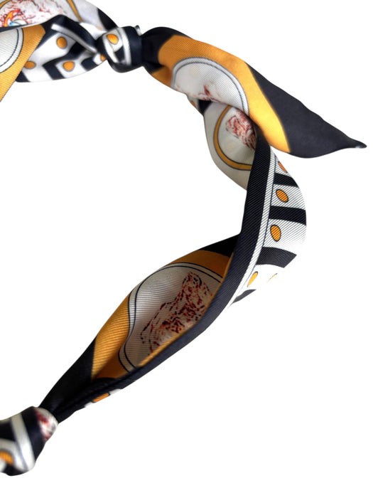 Sloane scarf necklace