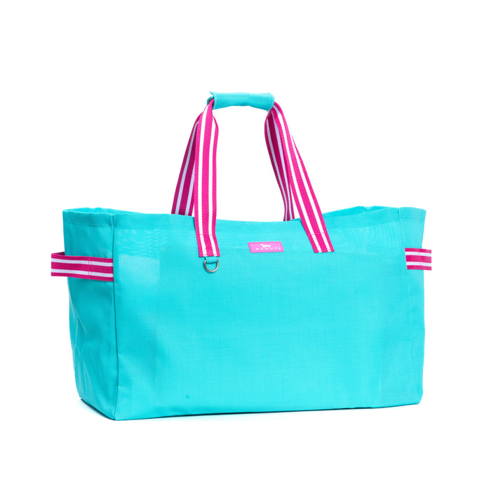 Scout Checking In Tote, Caribbean