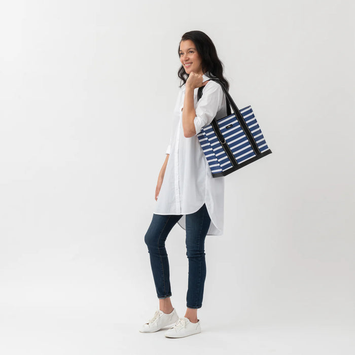 Scout Small Deano, Bloom Service