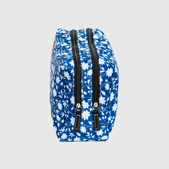 Scout 2 Way Toiletry Bag, Bloom Service
