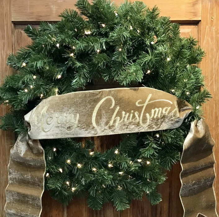 Velvet Wreath Banner, Merry Christmas on Gold