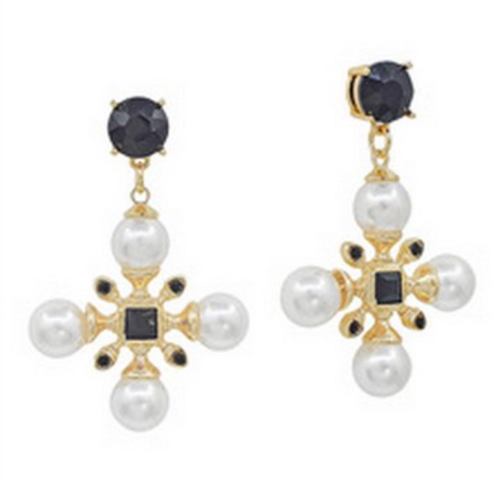 Earrings, Nan Black
