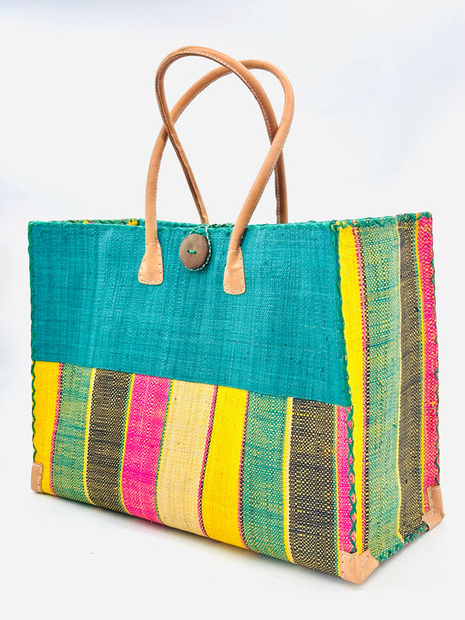 Zafran  Beach Straw Bag with Plastic Liner: Carmalita