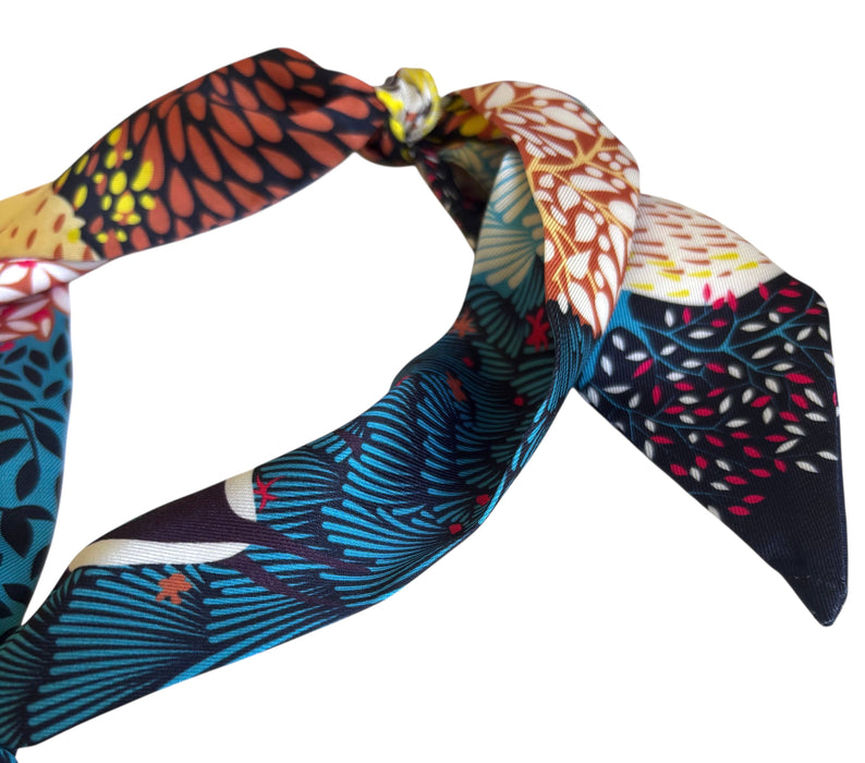 Sloane scarf necklace